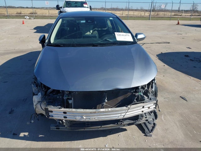JTDEBRBE4LJ017587 Toyota Corolla Hybrid Le