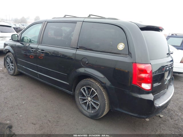 2C4RDGEGXHR857180 Dodge Grand Caravan Gt
