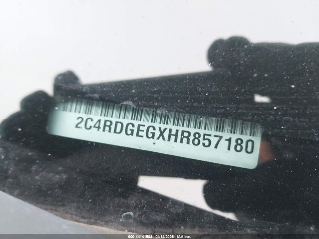 2C4RDGEGXHR857180 Dodge Grand Caravan Gt