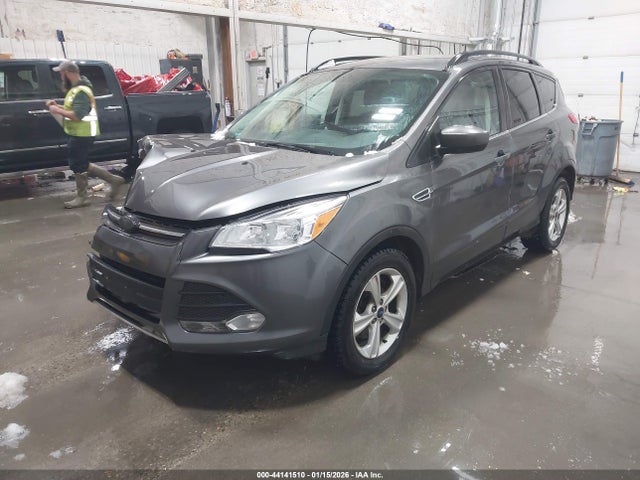 1FMCU9G93FUC13211 Ford ESCAPE SE