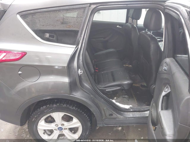 1FMCU9G93FUC13211 Ford ESCAPE SE