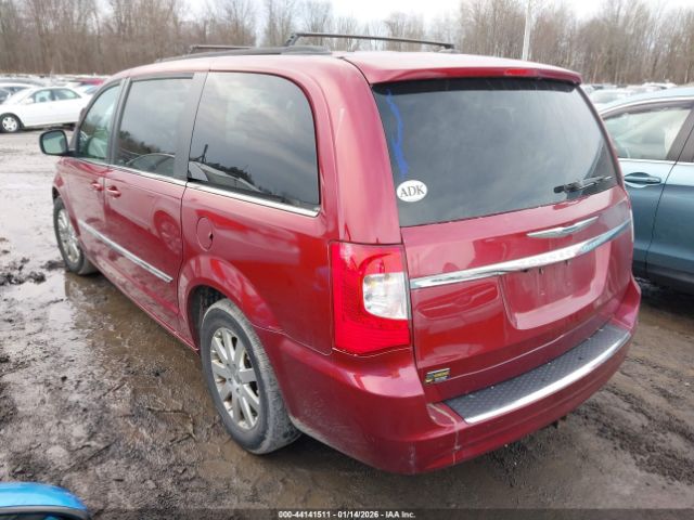 2015 CHRYSLER TOWN & COUNTRY 2C4RC1BG9FR730423 Photo 2