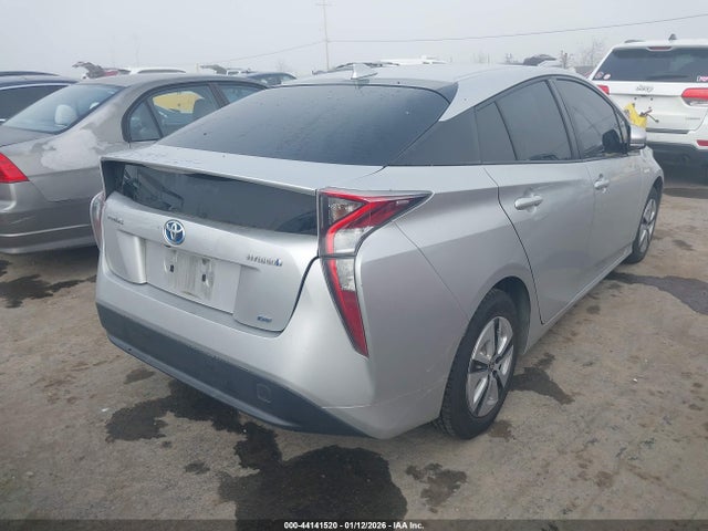 JTDKARFU6J3547231 Toyota Prius Two Eco
