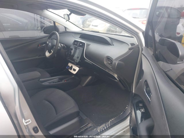 JTDKARFU6J3547231 Toyota Prius Two Eco