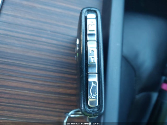 2020 VOLVO S60 7JRA22TK4LG071867 Photo 10