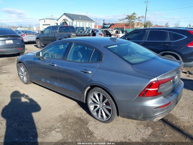 2020 VOLVO S60 7JRA22TK4LG071867 Photo 2