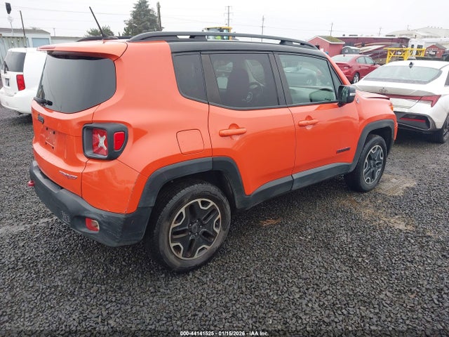 Jeep Renegade Trailhawk 2016 ZACCJBCT4GPD38954 Image 4