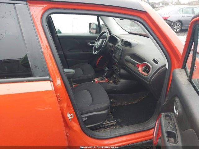 Jeep Renegade Trailhawk 2016 ZACCJBCT4GPD38954 Image 5