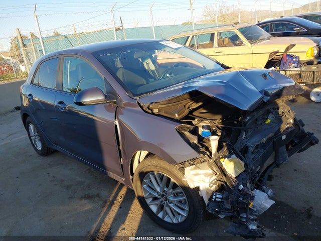 2018 KIA RIO 3KPA35AB0JE069420