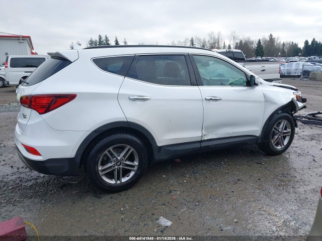 5NMZUDLB5HH034124 Hyundai Santa Fe Sport 2.4l