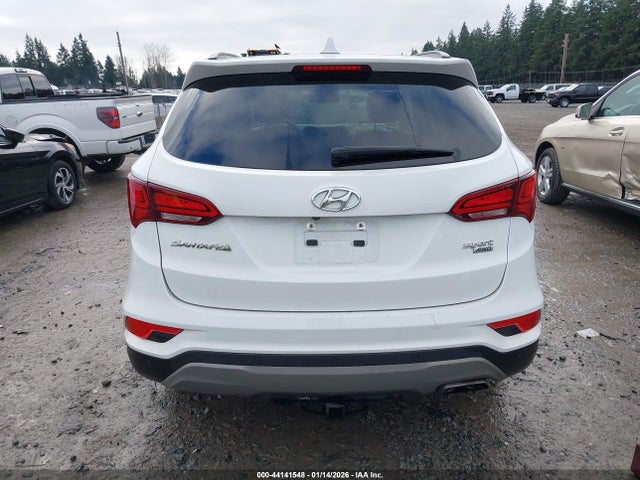 5NMZUDLB5HH034124 Hyundai Santa Fe Sport 2.4l