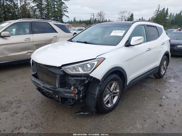 5NMZUDLB5HH034124 Hyundai Santa Fe Sport 2.4l