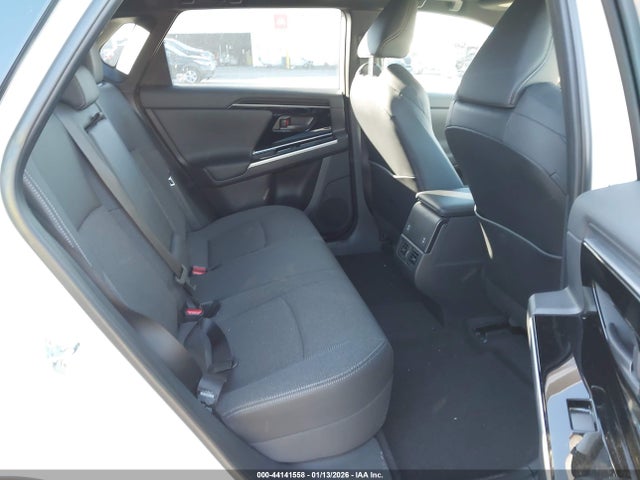 Toyota BZ4X XLE 2024 JTMAAAAAXRA038731 Image 8