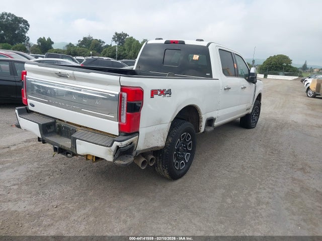 1FT8W2BT4REC34405 Ford F-250 Platinum