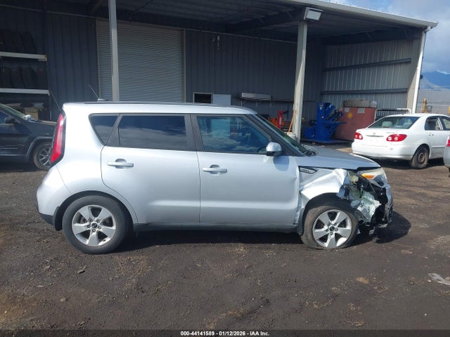 KIA Soul ! 2017 KNDJN2A20H7463518 Image 13