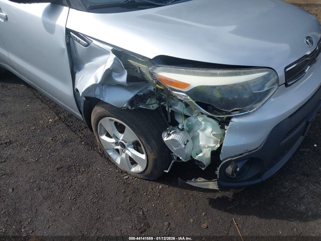 KIA Soul ! 2017 KNDJN2A20H7463518 Image 6
