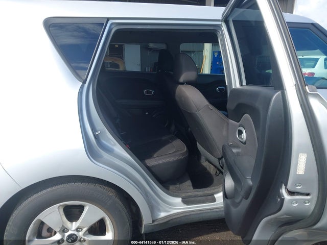 KIA Soul ! 2017 KNDJN2A20H7463518 Image 8