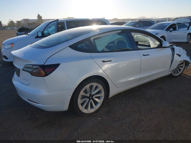 2021 TESLA MODEL 3 5YJ3E1EBXMF055707 Photo 3
