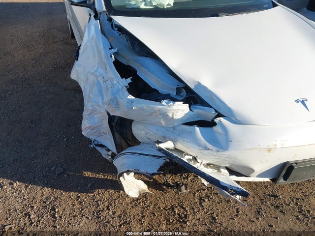 2021 TESLA MODEL 3 5YJ3E1EBXMF055707 Photo 5