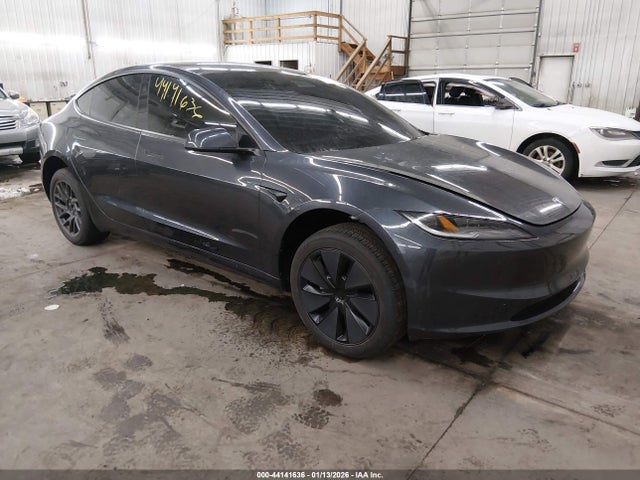 2025 TESLA MODEL 3 5YJ3E1EA8SF010446 Photo 0