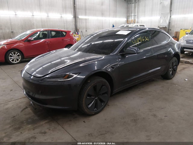 2025 TESLA MODEL 3 5YJ3E1EA8SF010446 Photo 1