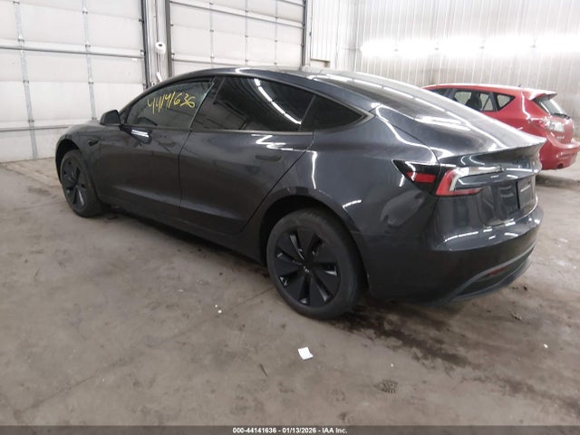 2025 TESLA MODEL 3 5YJ3E1EA8SF010446 Photo 2