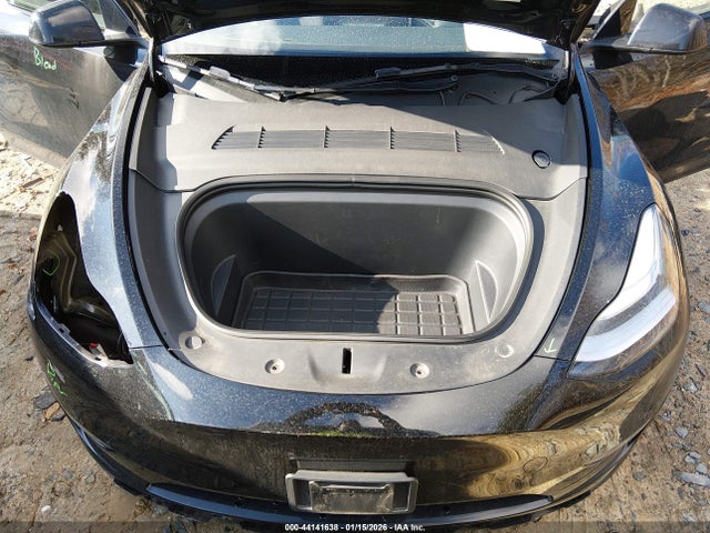 2023 TESLA MODEL Y 7SAYGDEE1PA123327 Photo 9