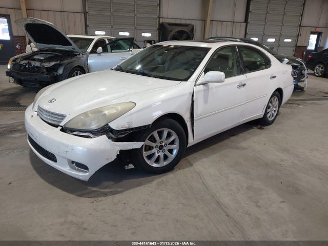 2004 LEXUS ES 330 JTHBA30G245018835 Photo 1