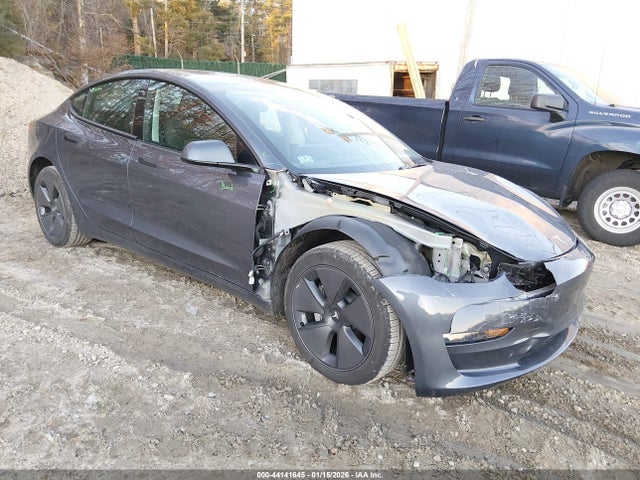 2023 TESLA MODEL 3 5YJ3E1EB9PF657275 Photo 0