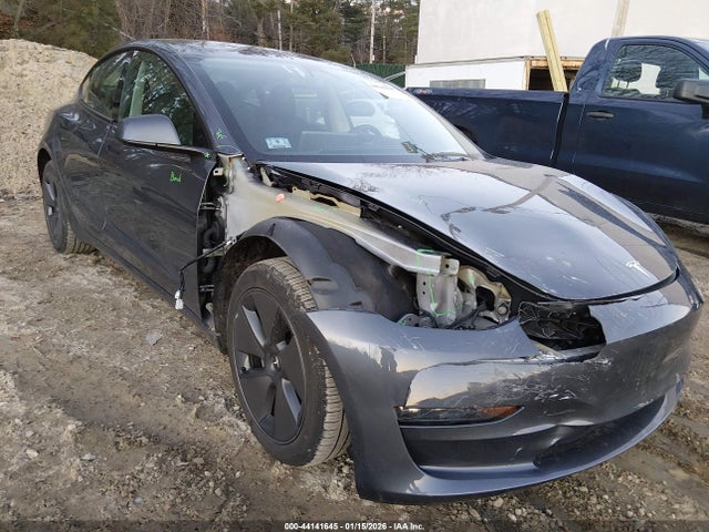 2023 TESLA MODEL 3 5YJ3E1EB9PF657275 Photo 5