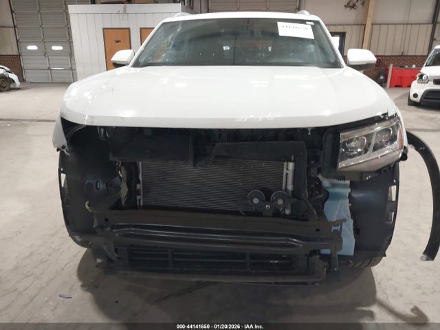 Продаж на аукціоні авто 2022 Volkswagen Atlas Cross Sport 3.6l V6 Se W/technology, vin: 1V2KE2CA8NC227659, номер лоту: 44141650