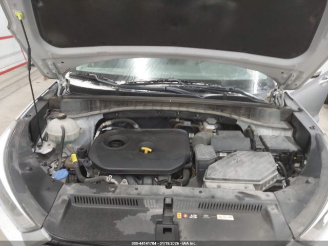 2018 HYUNDAI TUCSON KM8J23A48JU820298 Photo 9