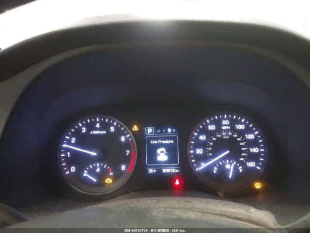 2018 HYUNDAI TUCSON KM8J23A48JU820298 Photo 6