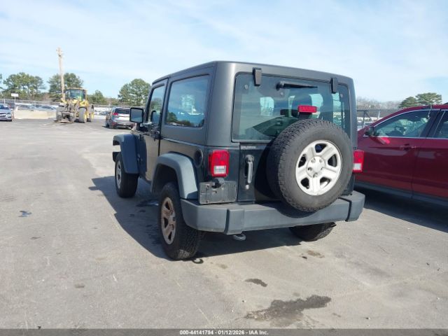 2013 JEEP WRANGLER 1C4AJWAG0DL689011 Photo 2