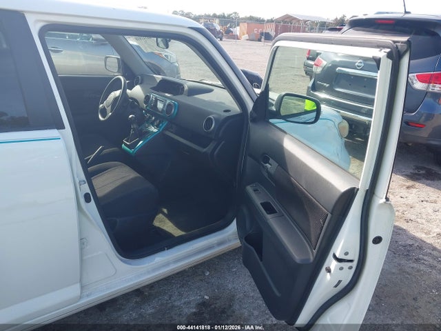 2009 SCION XB JTLKE50E191077720 Photo 4