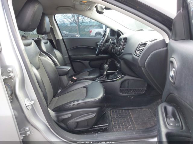 2018 JEEP COMPASS 3C4NJDBB2JT433591 Photo 4