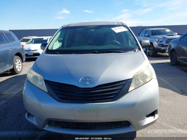 2011 TOYOTA SIENNA 5TDZK3DC6BS149388 Photo 5