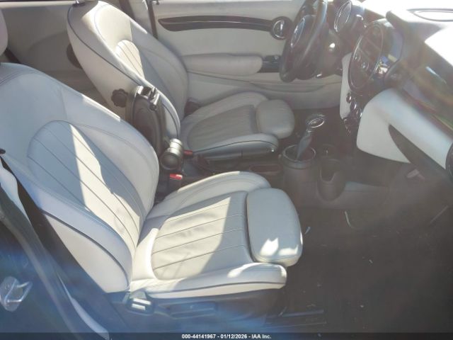 2016 MINI HARDTOP WMWXP5C54G2D14585 Photo 4