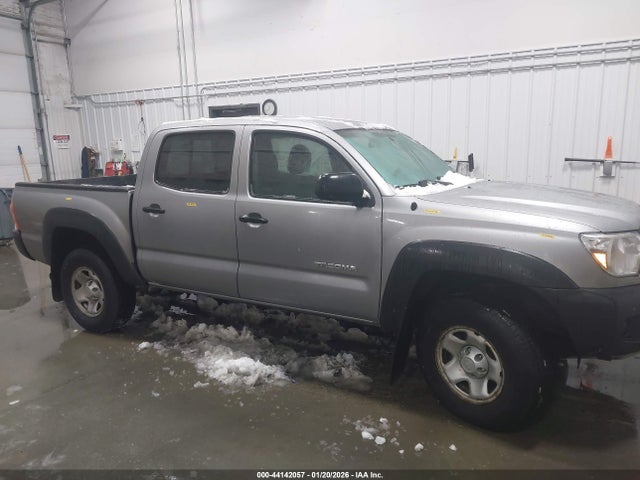 Toyota Tacoma Base V6 2014 3TMLU4ENXEM152840 Image 14