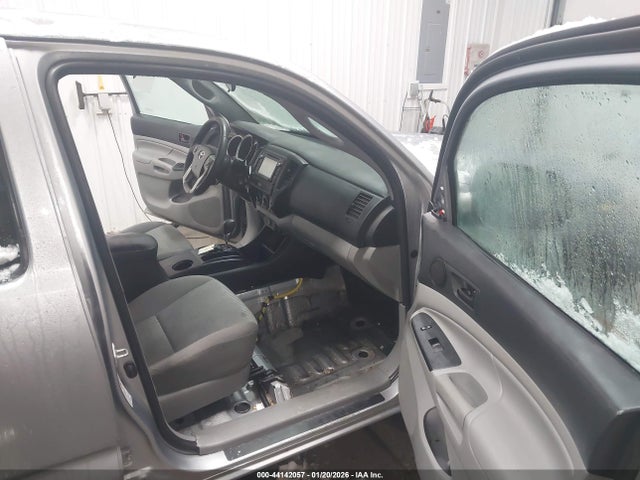Toyota Tacoma Base V6 2014 3TMLU4ENXEM152840 Image 5
