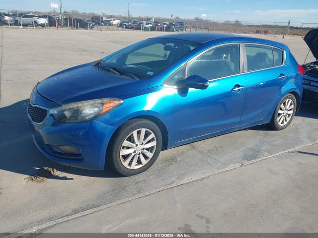 KIA FORTE EX 2014 KNAFX5A82E5196215 Image 2