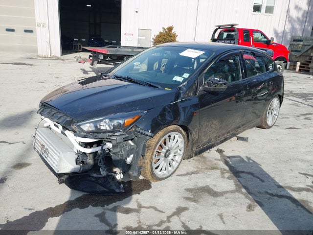 2015 FORD FOCUS ST 1FADP3L93FL216110 Photo 1