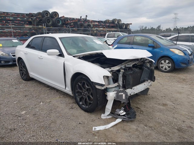 Chrysler 300 300s Awd 2018 2C3CCAGG3JH226564 Image 13