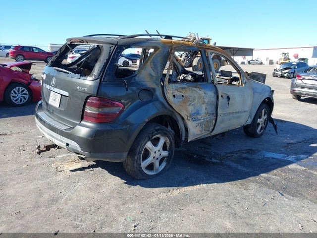 Продажа на аукционе авто 2008 Mercedes-benz Ml 350 4matic, vin: 4JGBB86E78A352451, номер лота: 44142142