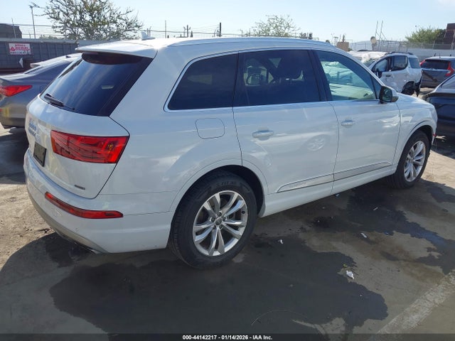 2019 AUDI Q7 WA1AHAF73KD046239 Photo 3