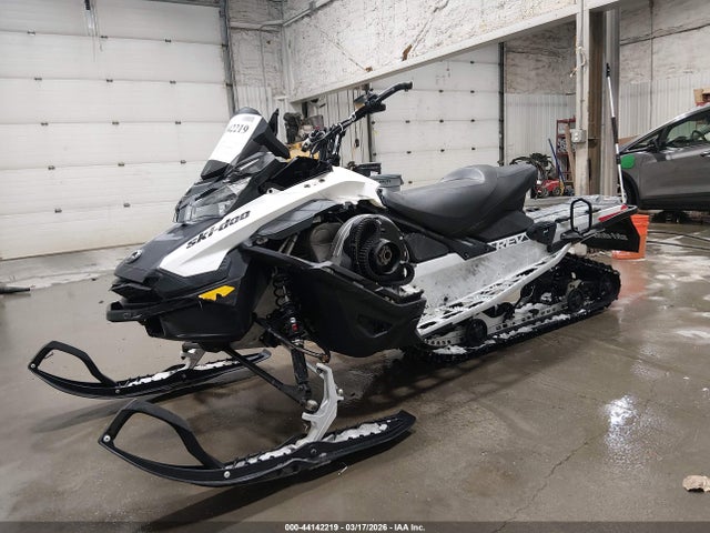 Ski-Doo Expedition 600 Ace E 2020 2BPSKCLA9LV000296 Image 2