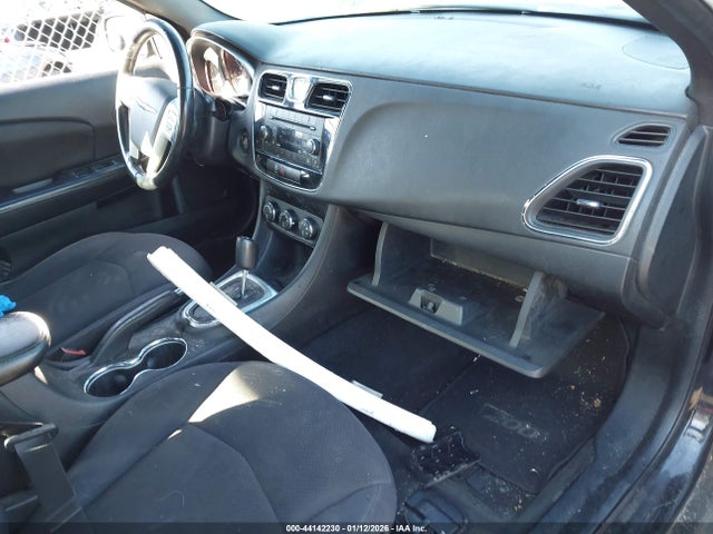 Aukcja sprzedaży 2013 Chrysler 200 Touring, vin: 1C3CCBBG6DN727778, numer aukcji: 44142230