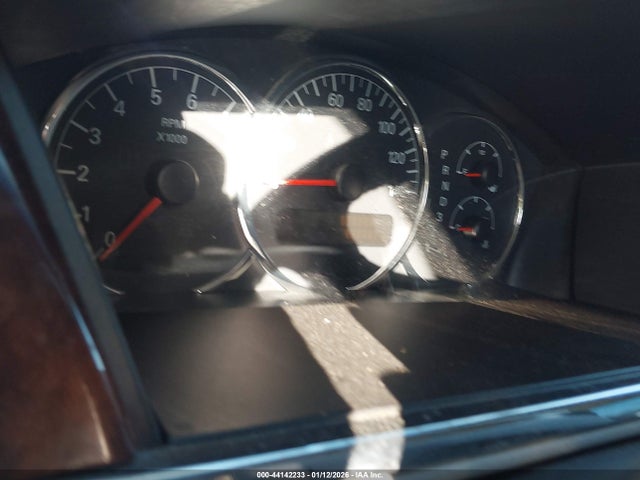 Продажа на аукционе авто 2007 Buick Lacrosse Cx, vin: 2G4WC582371186812, номер лота: 44142233