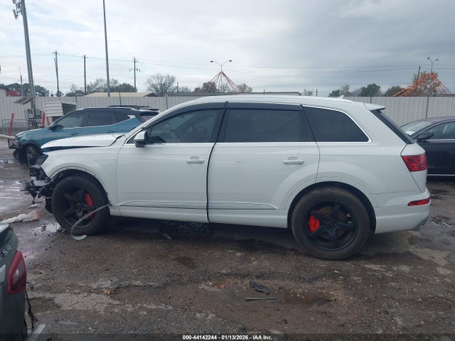 Aukcja sprzedaży 2017 Audi Q7 2.0t Premium, vin: WA1LHBF71HD056520, numer aukcji: 44142244
