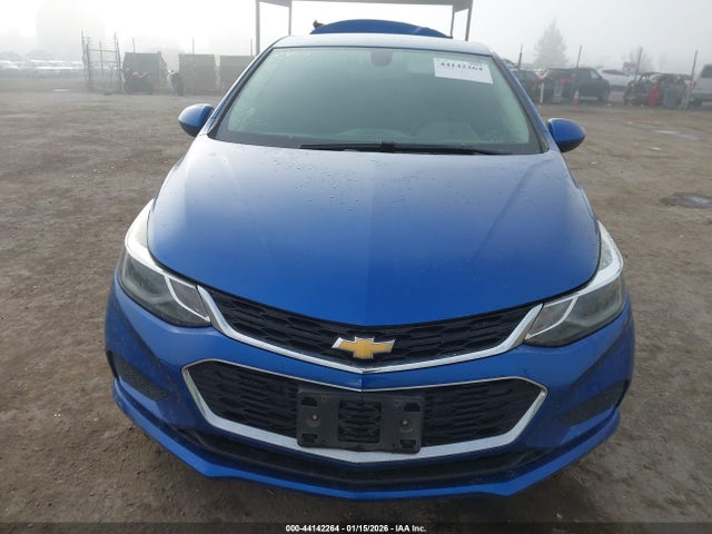 Chevrolet Cruze Lt Auto 2018 1G1BE5SM5J7144474 Image 13
